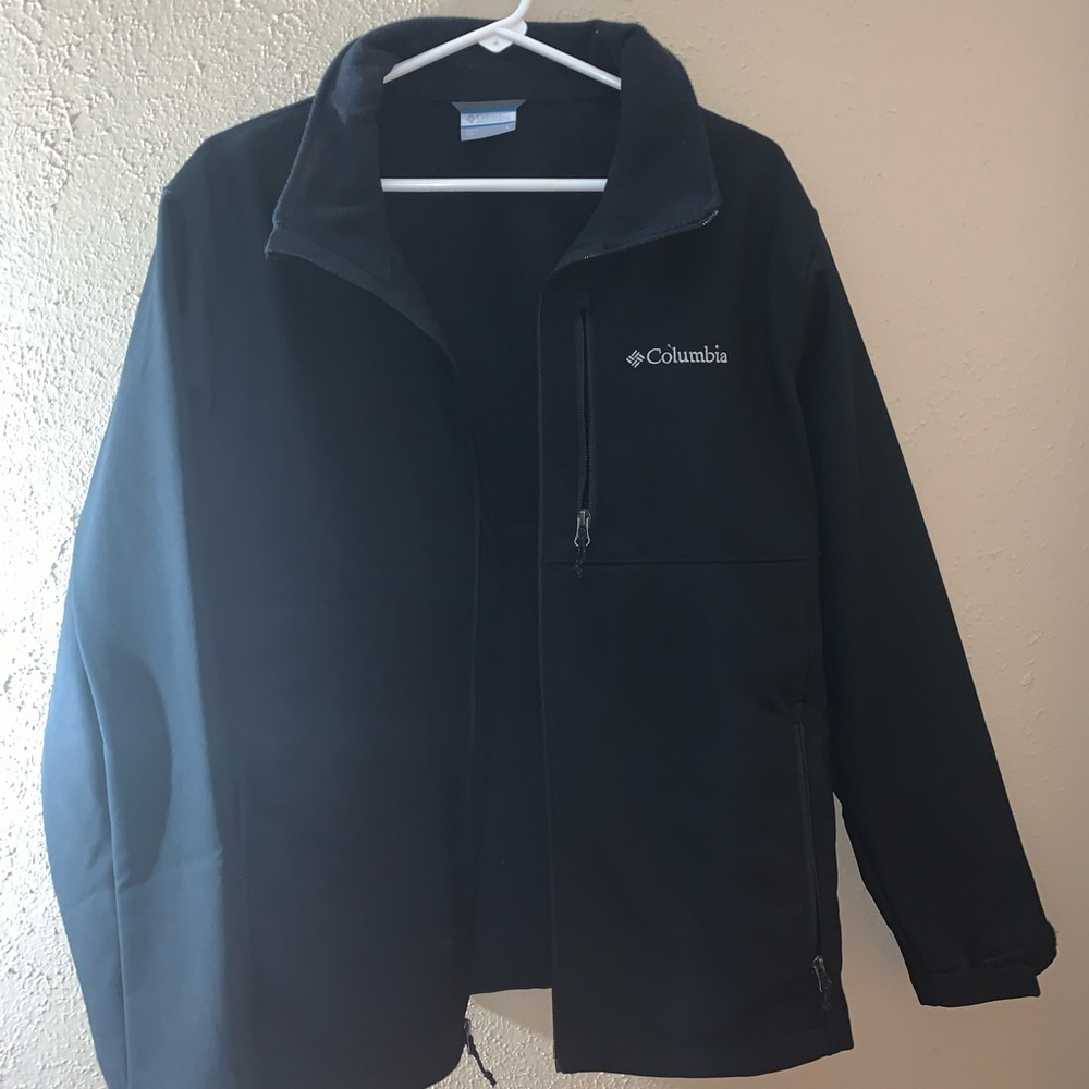 Columbia rain jacket